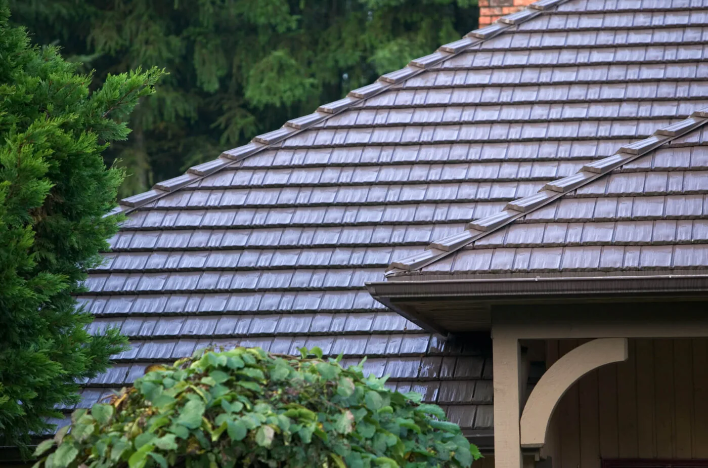Mustang Brown Rustic Shingle metal roof